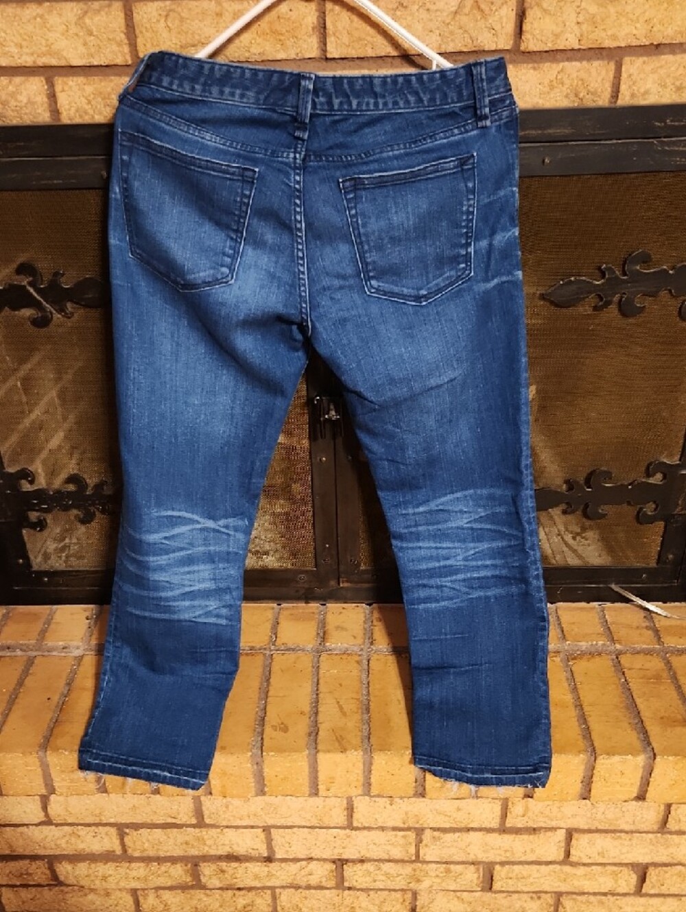 GAP Women's Blue Faded Straight Leg Jeans - Picture 4 of 4